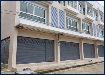 Garage Door Shop Repairs Gloucester, MA 978-748-5083 - cont-custom-t-16-09m